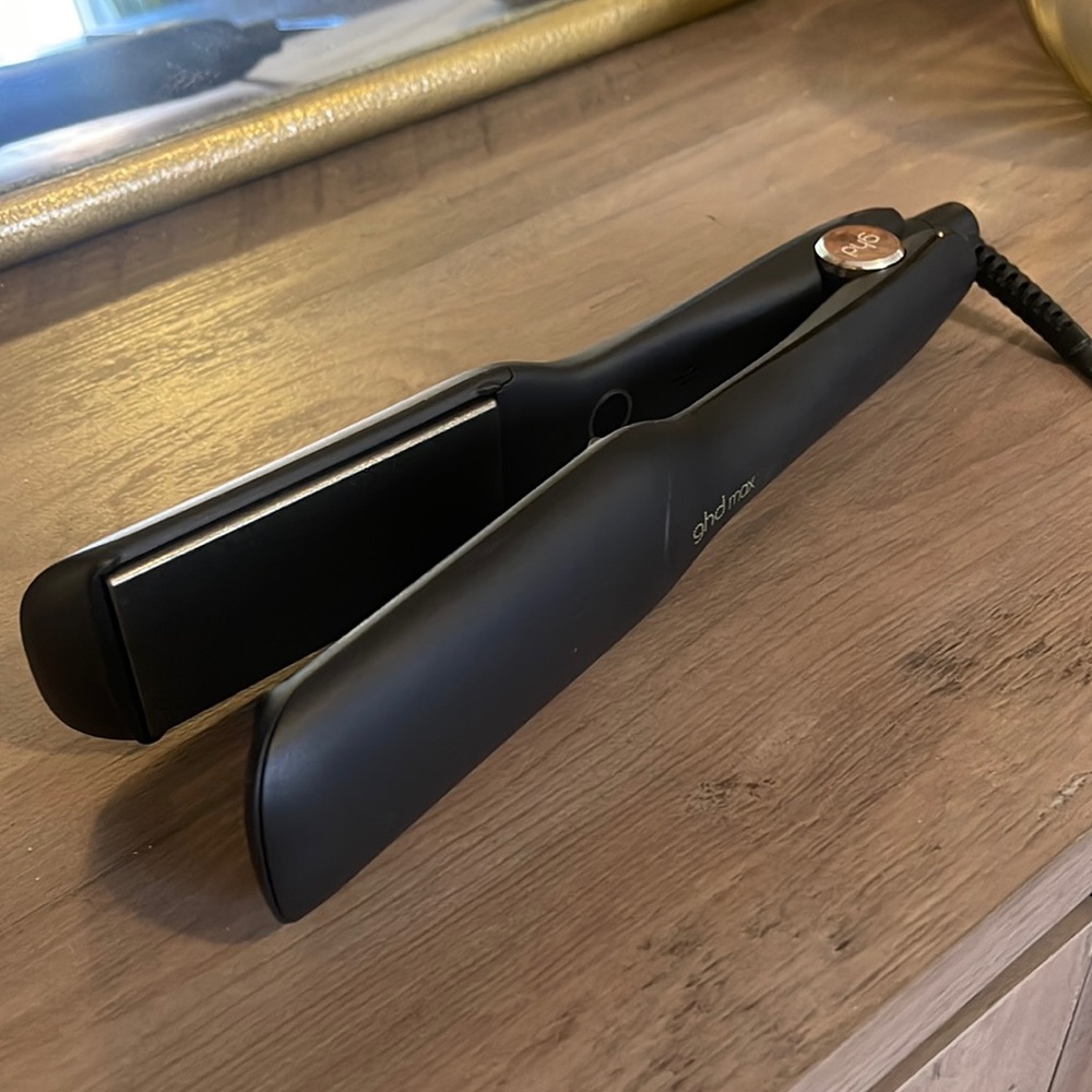 ghd Black Hair Straightener